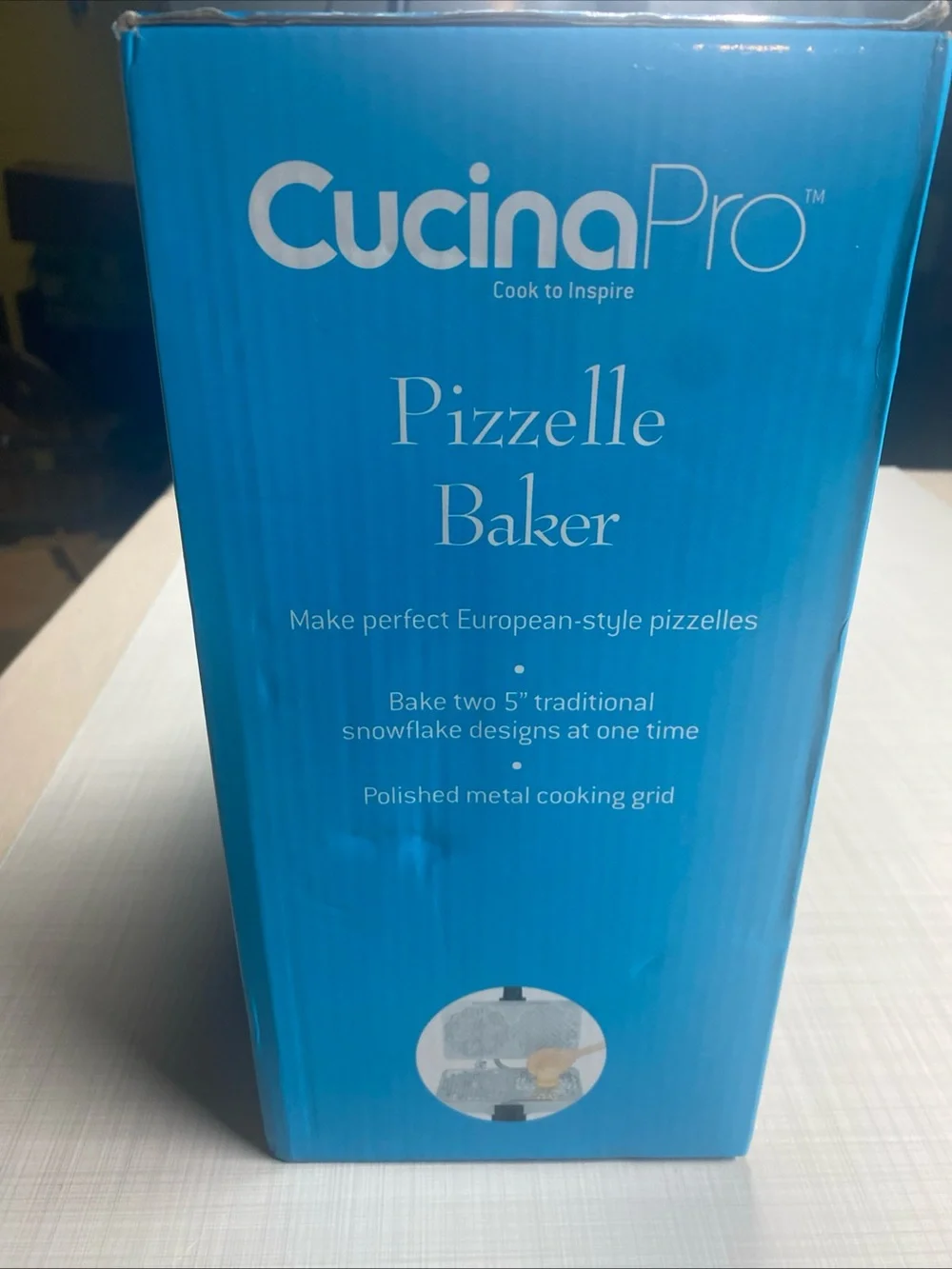 NIB CUCINAPRO Pizzelle Baker 220-05P